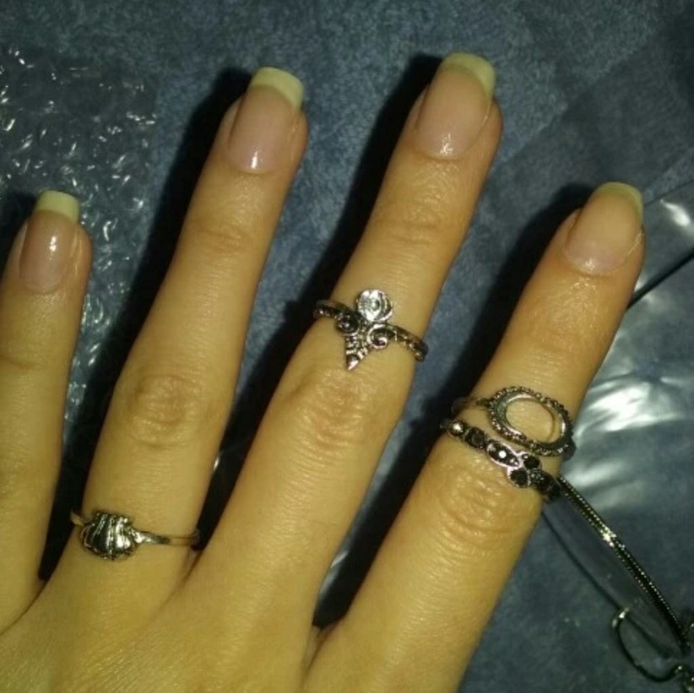 NWOT 7 Piece Boho Midi Rings - Picture 2 of 4